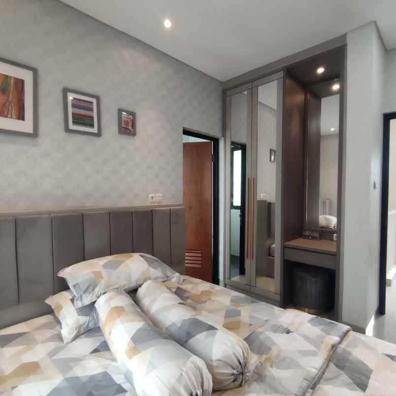 dijual rumah jalan raya mess al