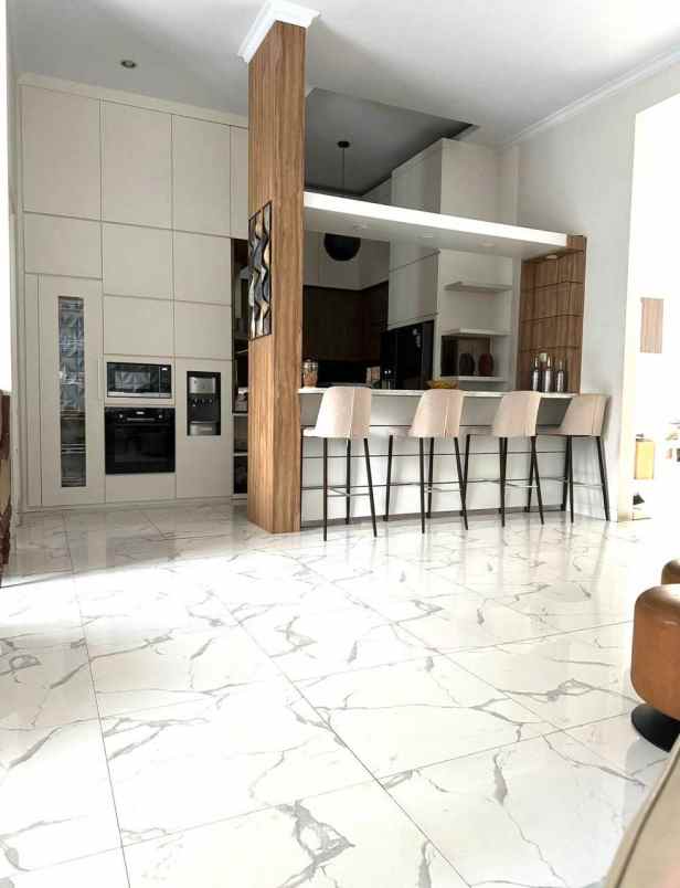 dijual rumah jalan sarpa