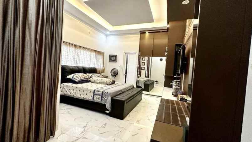 dijual rumah jalan sarpa
