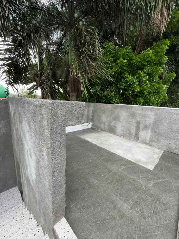 dijual rumah jalan teluk bayur arjosari