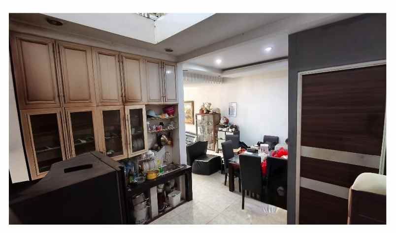 dijual rumah jati palem