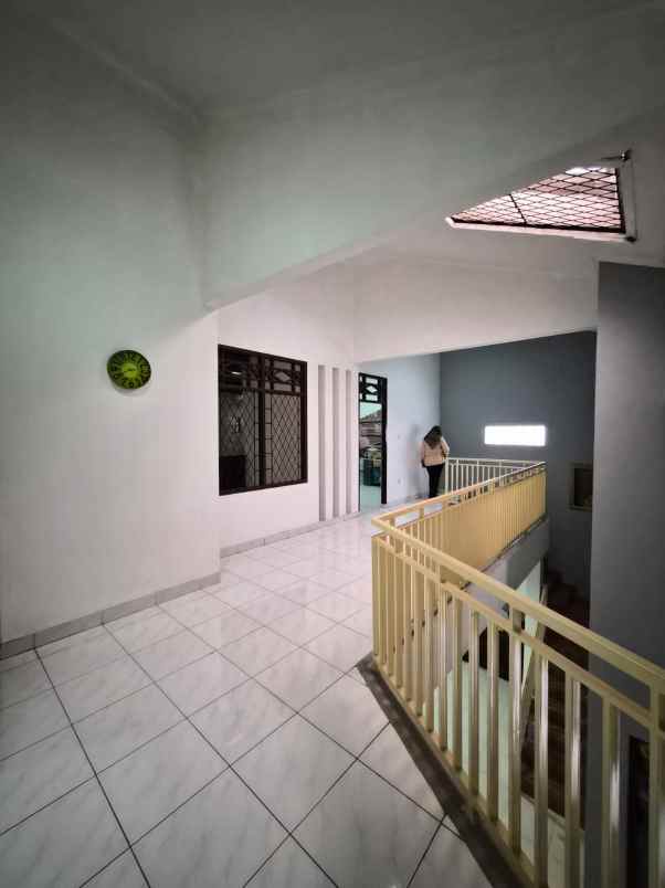 dijual rumah jatibening