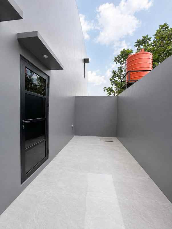 dijual rumah jaticempaka
