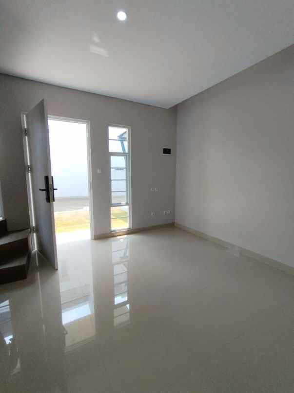 dijual rumah jatiraden