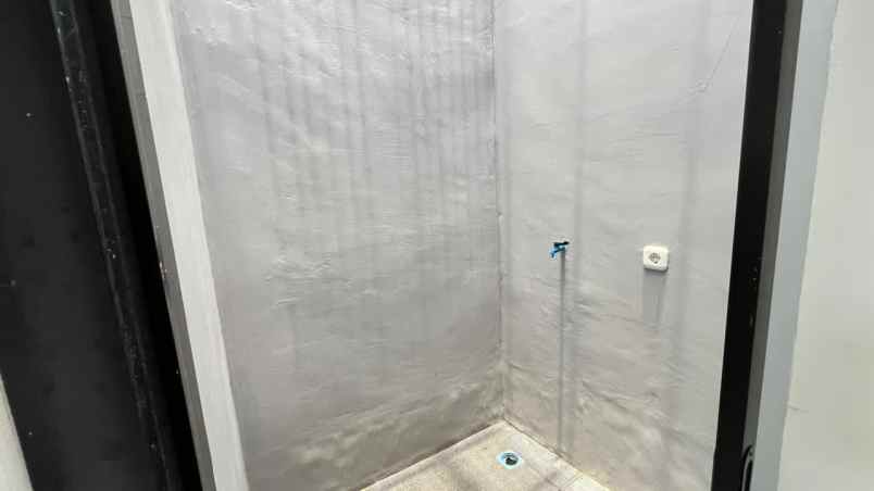 dijual rumah jelidro