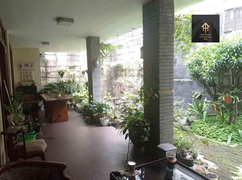 dijual rumah jl antapani buah batu