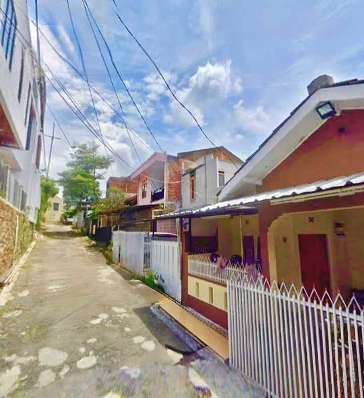 dijual rumah jl bukit sariwangi bandung