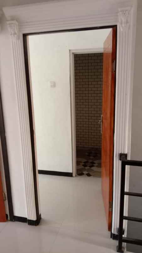 dijual rumah jl cipinang muara duren