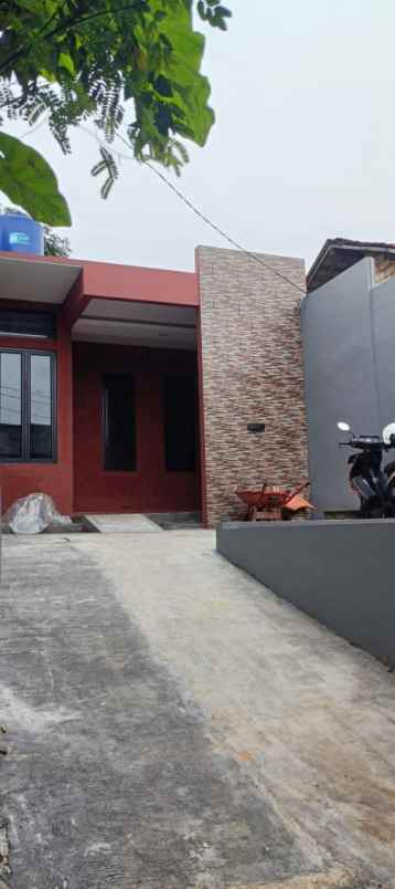 dijual rumah jl h sapri pondok aren