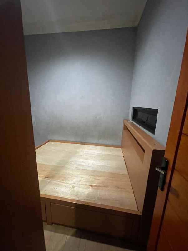 dijual rumah jl h taip