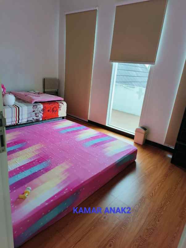 dijual rumah jl jasmine kertamaya