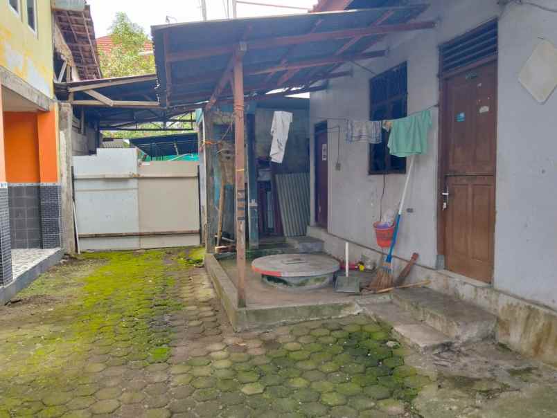 dijual rumah jl kaliurang km 12 5