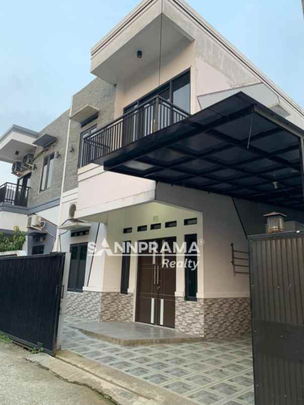 dijual rumah jl kavling marinir
