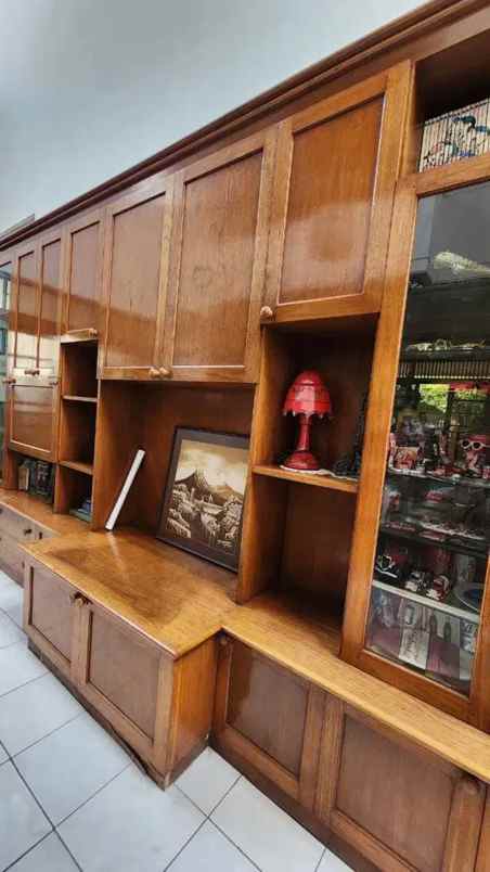 dijual rumah jl kendang sari