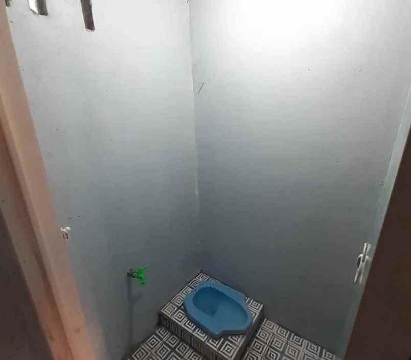 dijual rumah jl kp gandaria no 119 rt 2