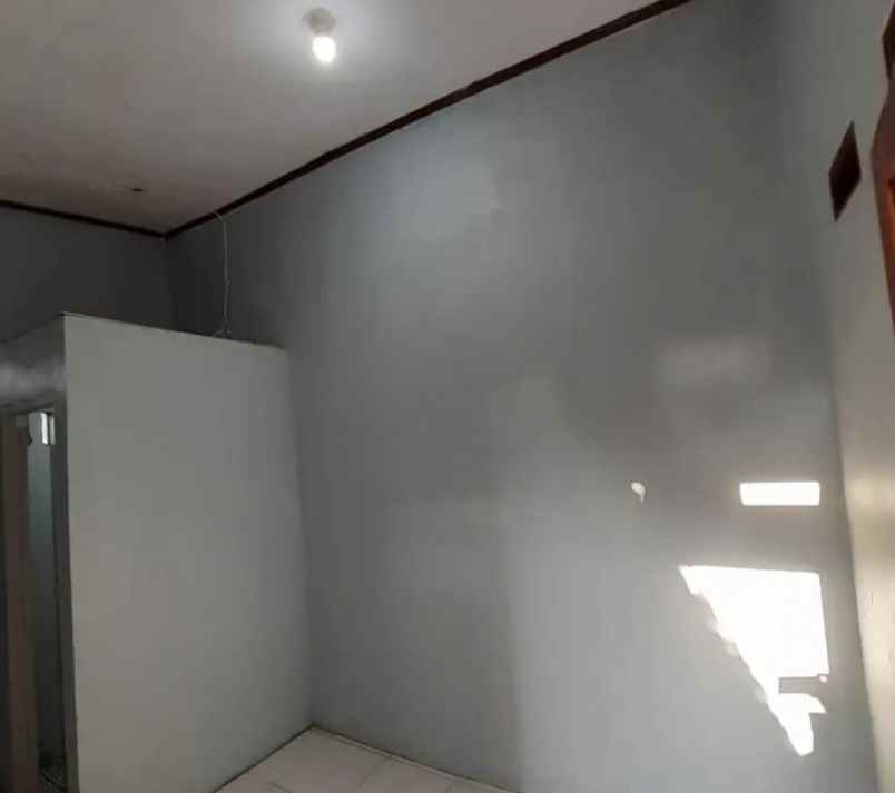 dijual rumah jl kp gandaria no 119 rt 2