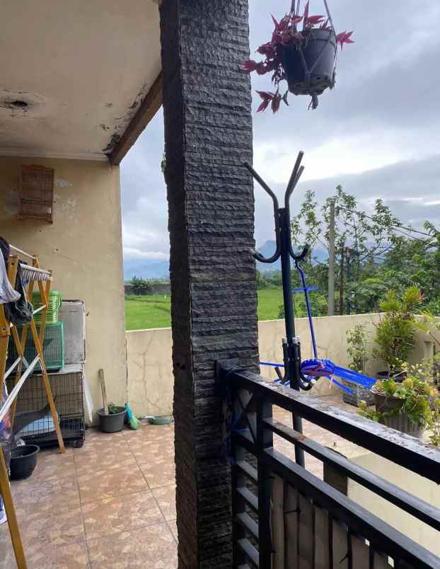 dijual rumah jl margaasih raya