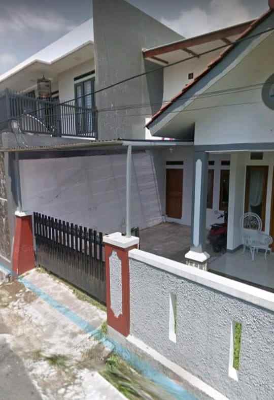 dijual rumah jl mentor mega raya mega