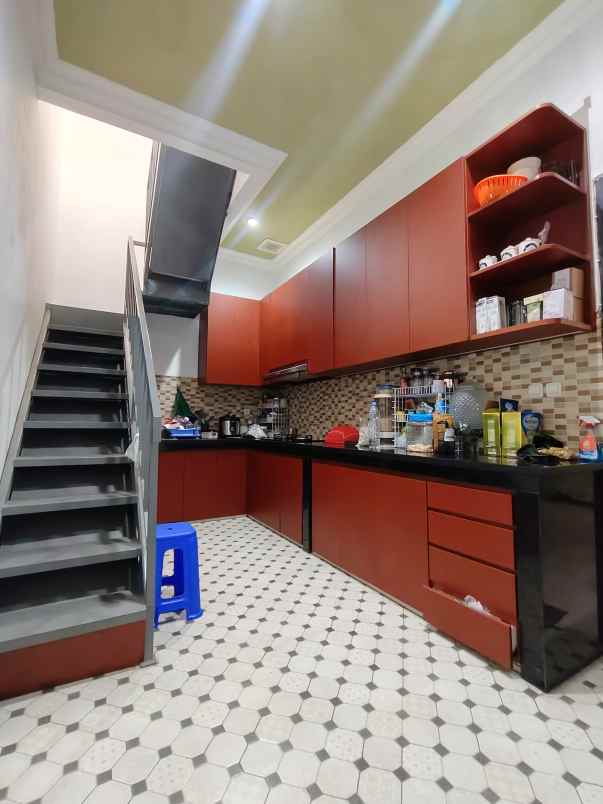 dijual rumah jl pendidikan