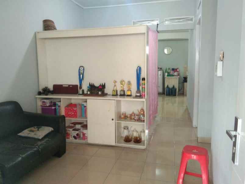 dijual rumah jl pepabri raya kunciran