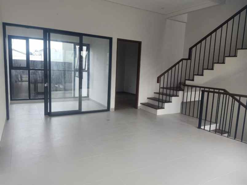 dijual rumah jl raden intan 2 duren