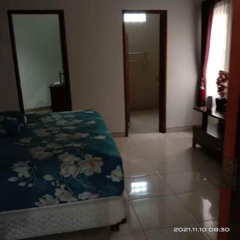 dijual rumah jl raya hankam rt 001 rw