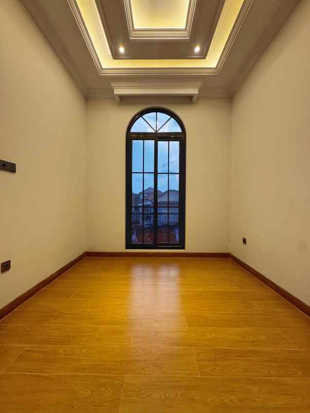 dijual rumah jl raya jagakarsa cilandak