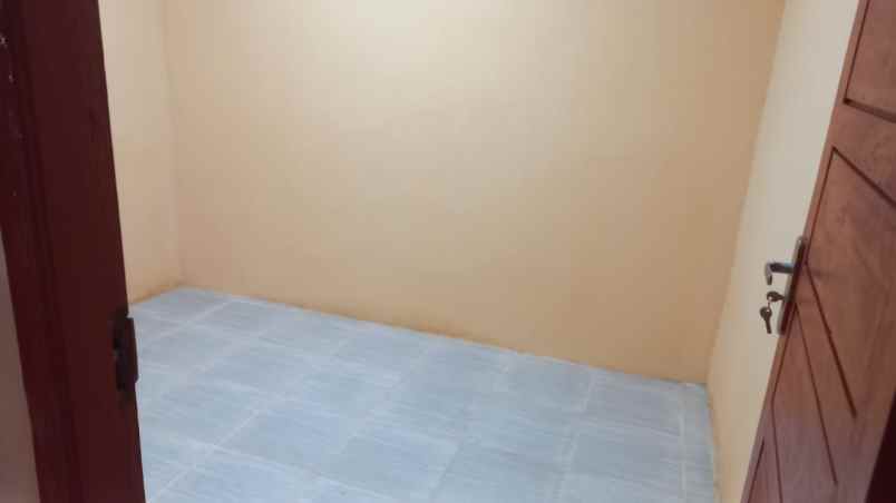 dijual rumah jl tongkol