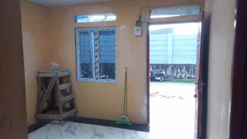 dijual rumah jl tongkol