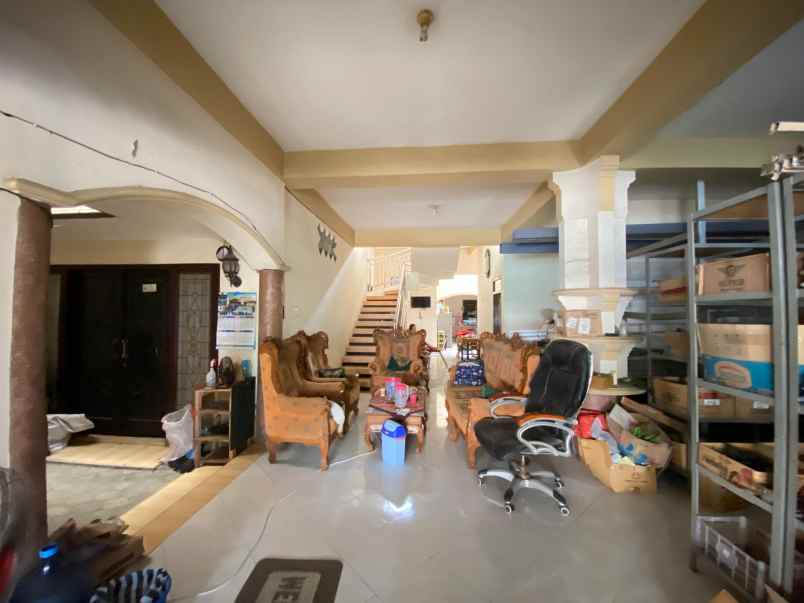 dijual rumah jongbiru kec gampengrejo