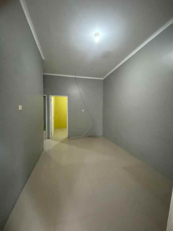 dijual rumah kalibaru cilodong depok