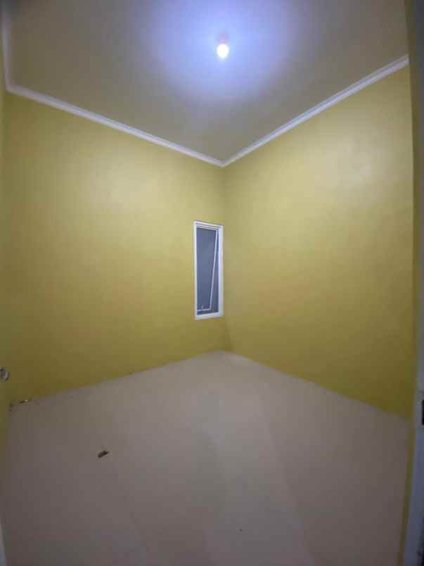 dijual rumah kalibaru cilodong depok