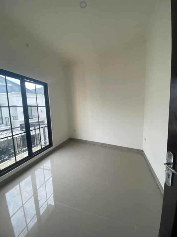 dijual rumah kalibaru cilodong depok