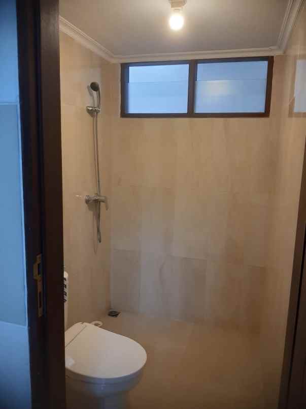 dijual rumah kalijudan