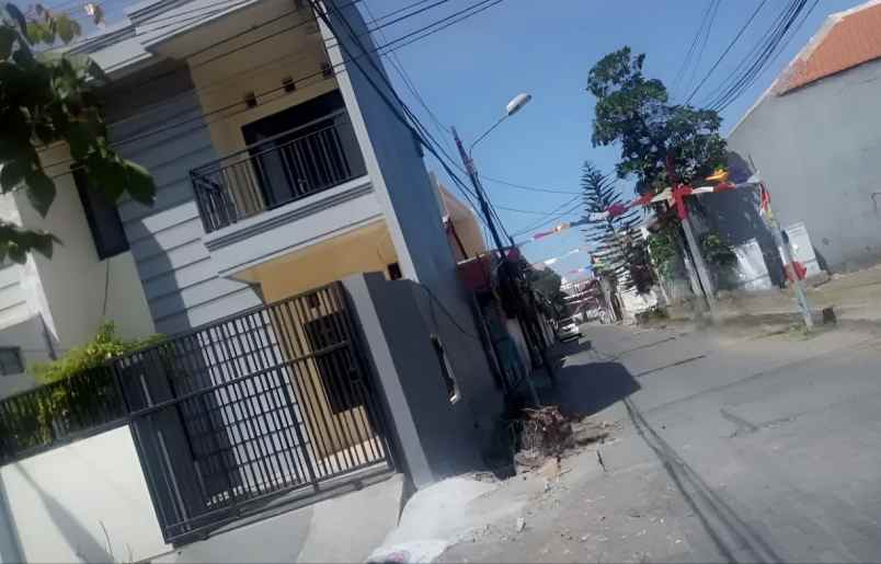 dijual rumah karang asem