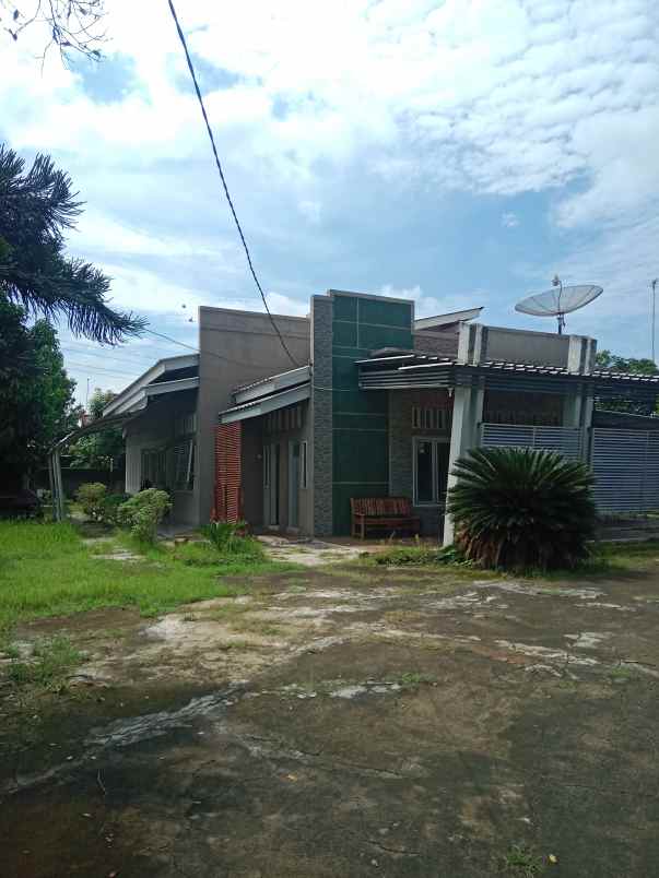 dijual rumah karanganyar sukamandi
