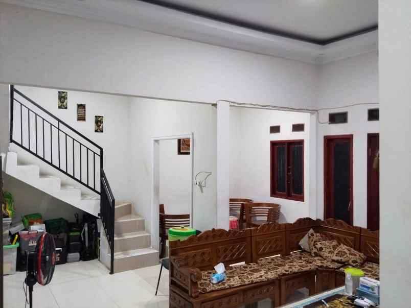 dijual rumah kav dki pondok kelapa