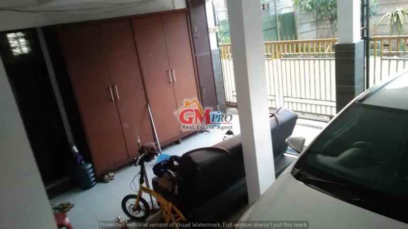 dijual rumah kawaluyaan indah