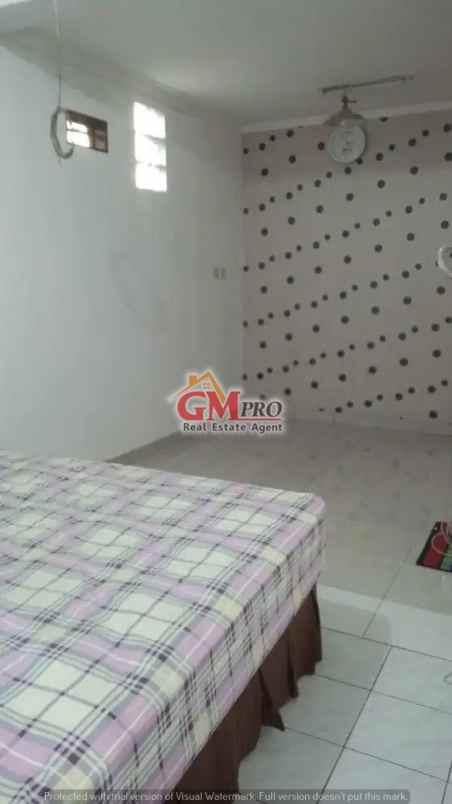 dijual rumah kawaluyaan indah