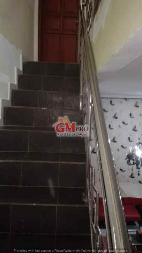 dijual rumah kawaluyaan indah