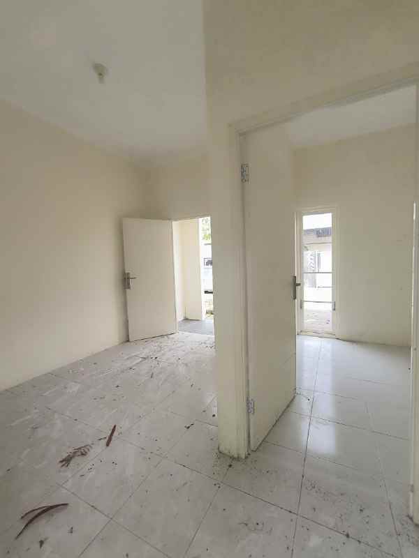 dijual rumah kedamean gresik