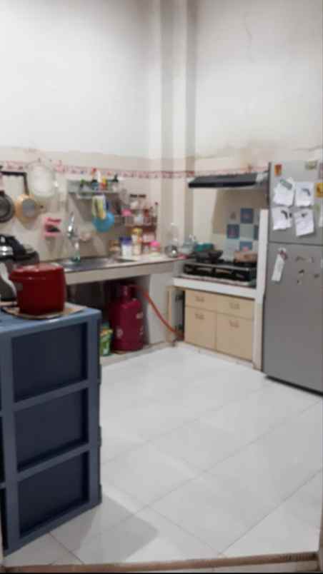 dijual rumah kelapa lilin kelapa gading