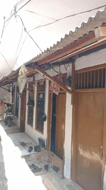 dijual rumah kemirimuka beji depok