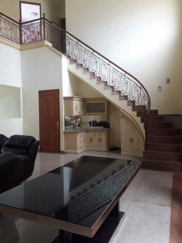 dijual rumah kenjeran permai mulyorejo