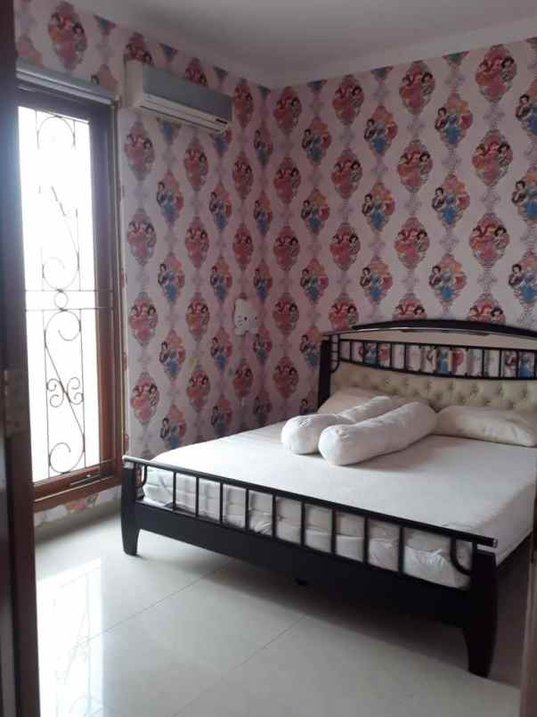 dijual rumah kenjeran permai mulyorejo