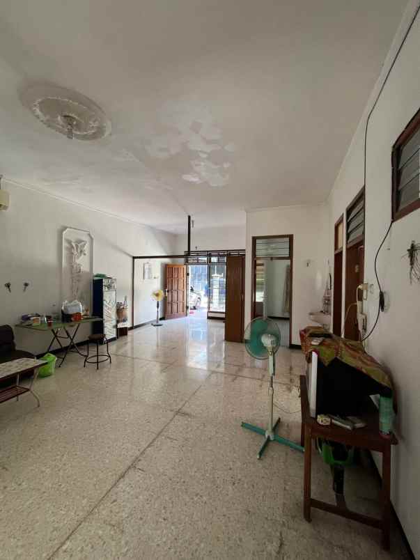 dijual rumah klampis anom