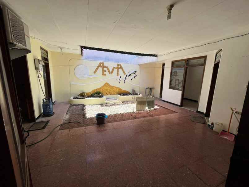 dijual rumah klampis anom