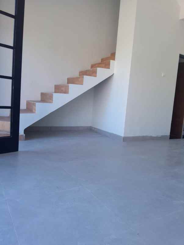 dijual rumah komp gba 3 blok a4 no 16