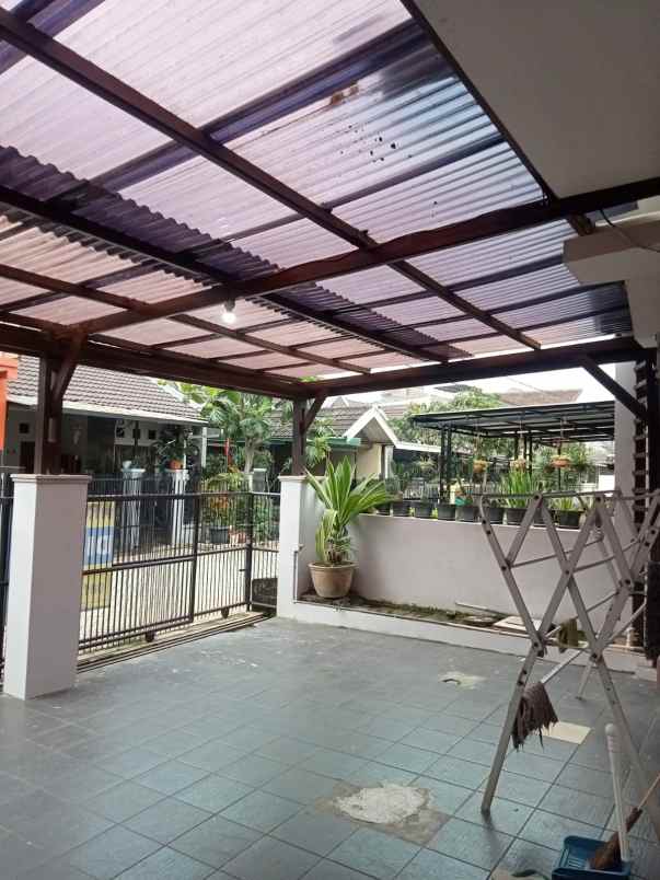 dijual rumah komp nusa hijau citeureup