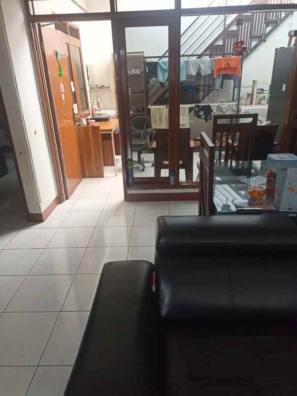 dijual rumah komplek batu mas nusa